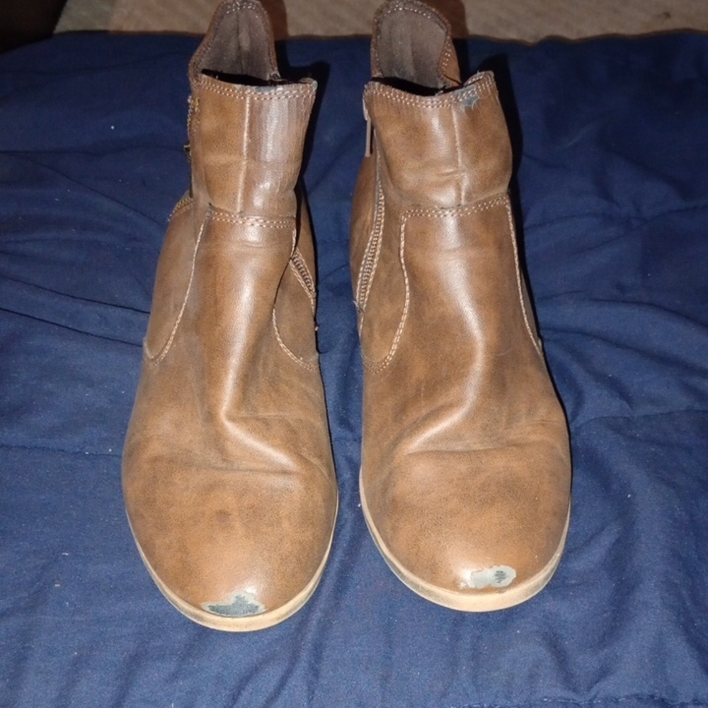 Faded Glory Brown Ankle Boots